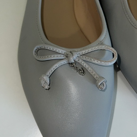 Sam Edelman Meadow Slip On Gray Leather Ballet Flats with Silver Chain Detail 9 - Picture 2 of 9